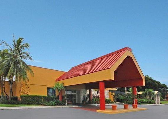 Clarion Hotell Fort Myers Eksteriør bilde