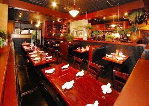Clarion Hotell Fort Myers Restaurant bilde